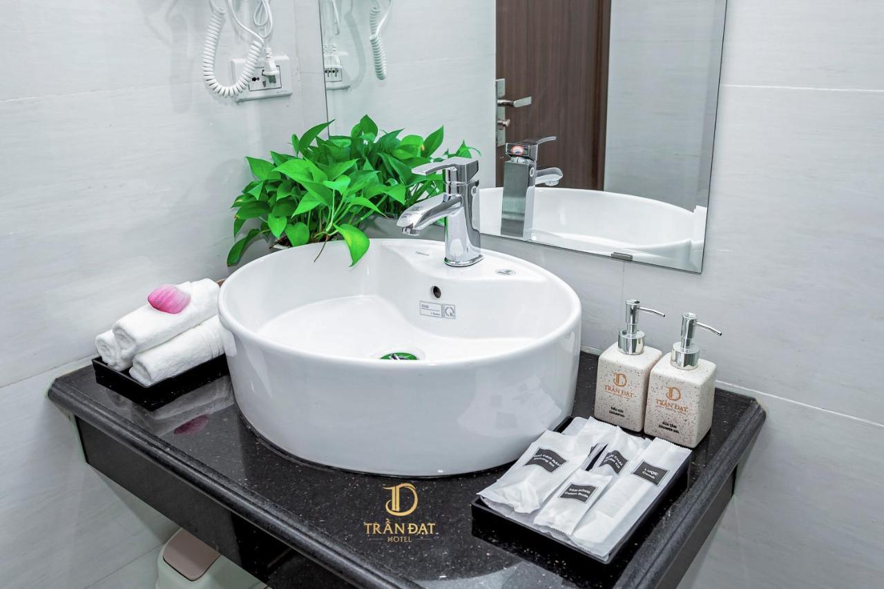 Tran Dat Hotel Ha Long Dış mekan fotoğraf